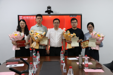 大力弘扬教育家精神加快建设教育强国——K1体育召开庆祝第41个教师节暨教师代表座谈会